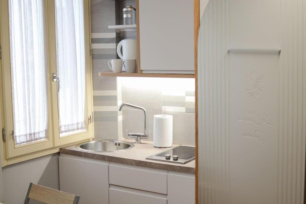 Keys Of Italy - Sgiuseppe 18 - Monolocale Intimo E Conveniente A Santa Croce Apartamento